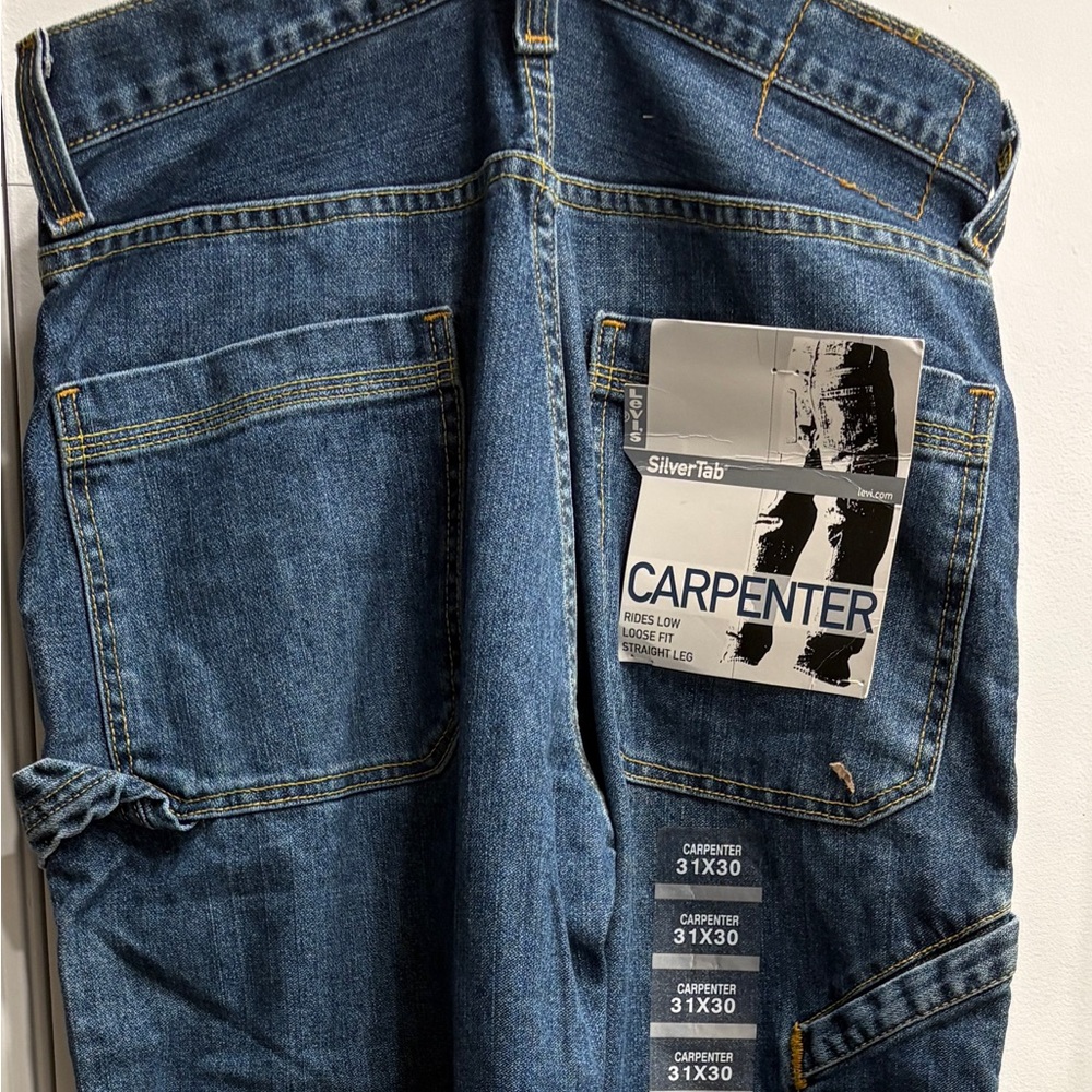 Vtg 1997 Levi's Silver Tab
Carpenter Jeans NWT
31x30 Deadstock Baggy Y2K
